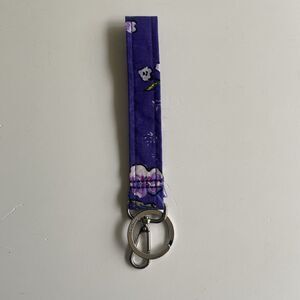 Vera Bradley Wristlet Keychain with Key Ring & Clip “WILD ROSES” Purple NWOT